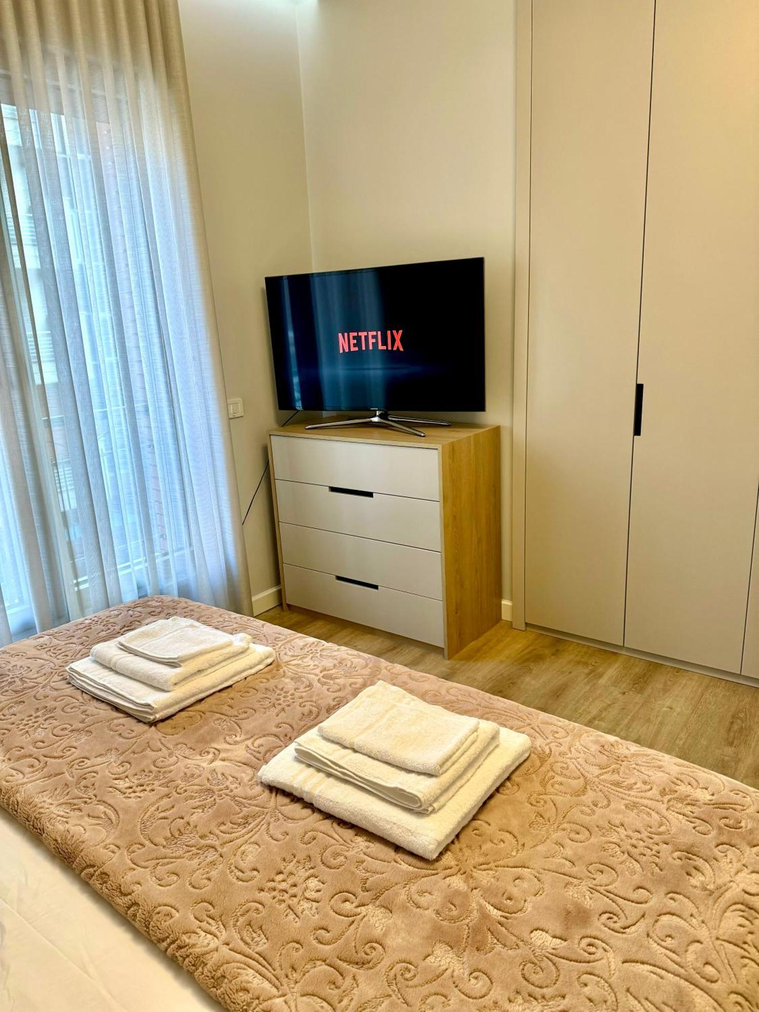 Denis Luxury Delijorgji Apartment *